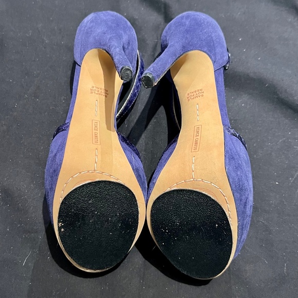 Vince Camuto Heels - Picture 4 of 4